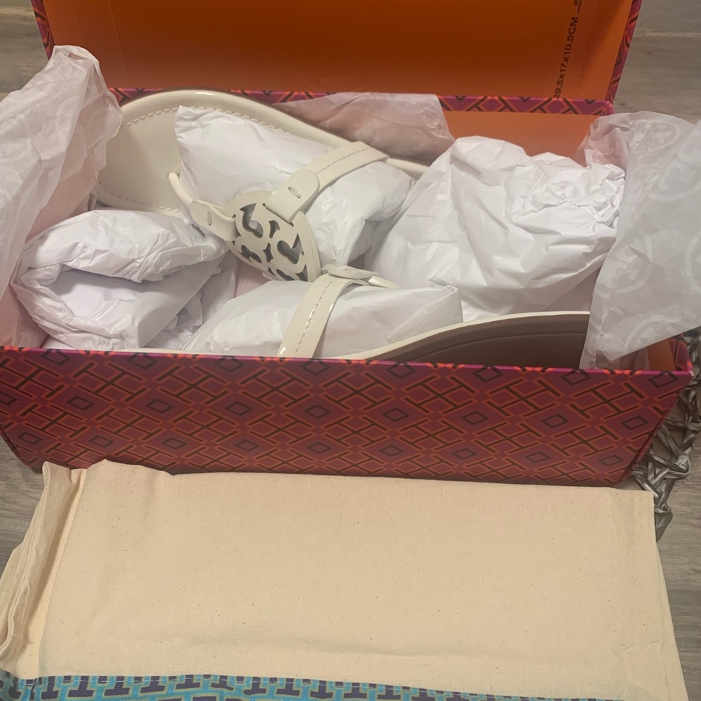 Tory Burch Miller Patent leather Ivory sandal 8